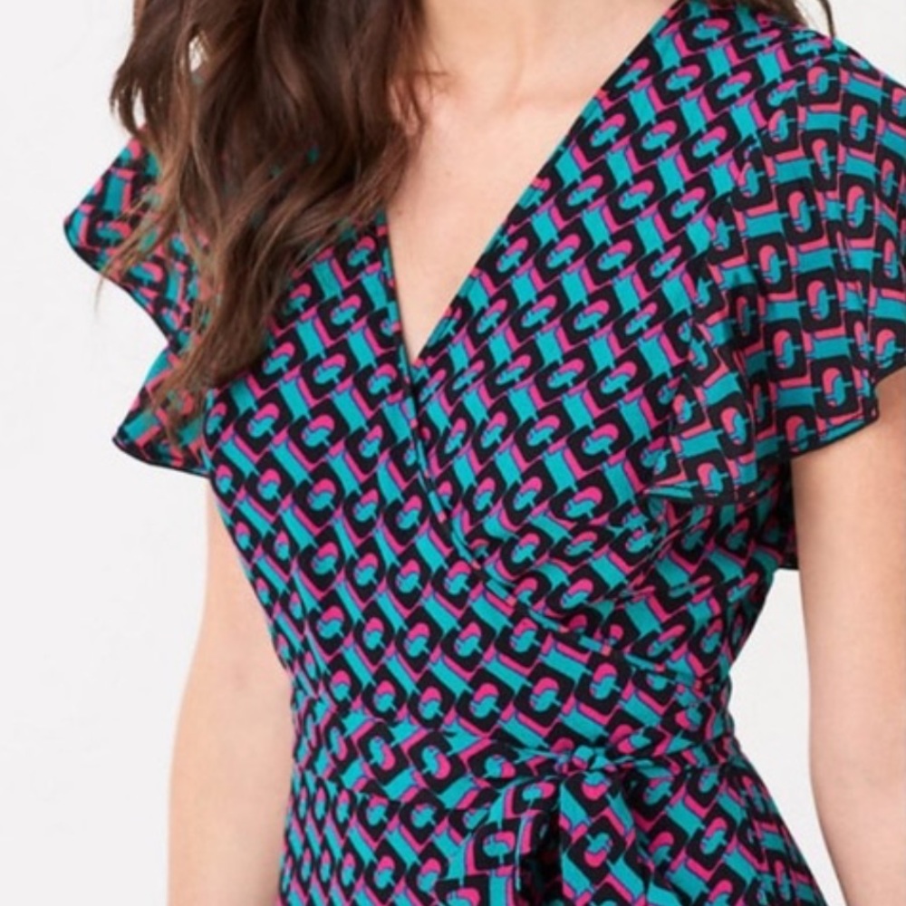 Diane Von Furstenberg Avaya Ruffled Crepe Patterned Wrap Dress Small